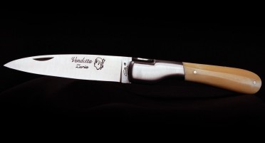 Vendetta Zuria bone knife