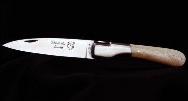 Vendetta Zuria Classic Carved Bone Knife