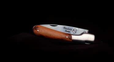 Vendetta Zuria Classic Juniper Knife - XC75 Steel Blade