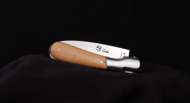 Corsican knife Le Pialincu in Boxwood