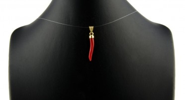 Horn pendant in Mediterranean Coral and bail in Yellow Gold