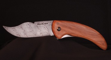 Cursina Corsica Knife Olive Handle - Damascus Blade - Liner Lock