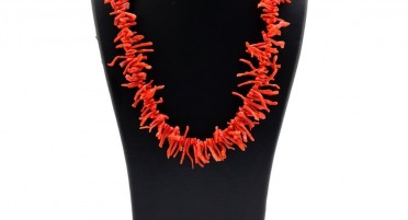 Collier en franges de Corail rouge et fermoir en Argent