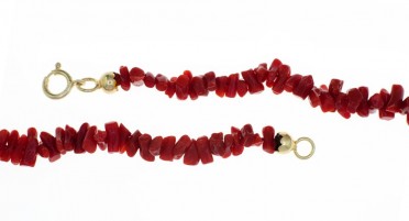 Collier en Corail rouge de méditerranée et fermoir en plaqué Or
