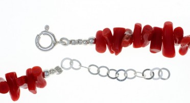 Bracelet en Corail rouge avec perles en Argent - fermoir à chainette réglable en Argent