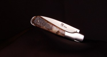 Couteau Corse Sperone Classique Corne de Bélier Brut