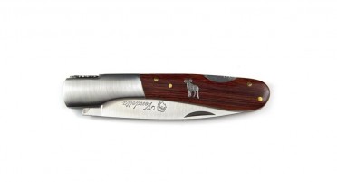 Vendetta folding knife in Arbutus wood with inclusion of mouflon