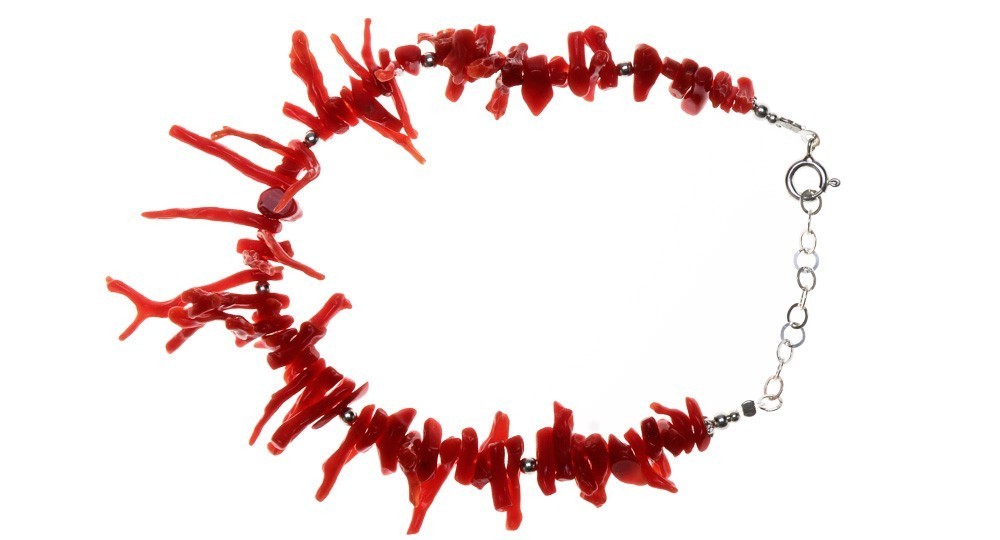 Bracelet in red coral fringe and silver beads