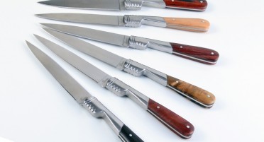 Set of 6 Vendetta Zuria table knives - variegated wood handles