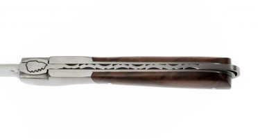 Couteau Corse artisanal avec manche en bois de Noyer