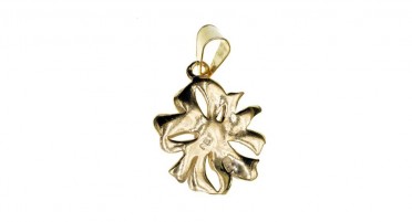 Gold Plated flower and red Coral pearl mounted as a pendant