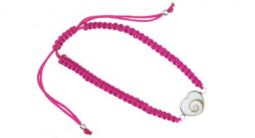 Braided thread bracelets with eye of Shiva in the shape of a heart