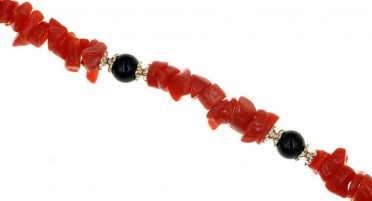 Bracelet en Corail rouge, perles d'Onyx et en Argent