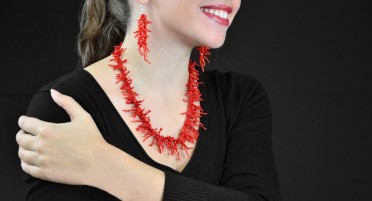 Jewelry set in Red Coral and Silver - Necklace and earrings