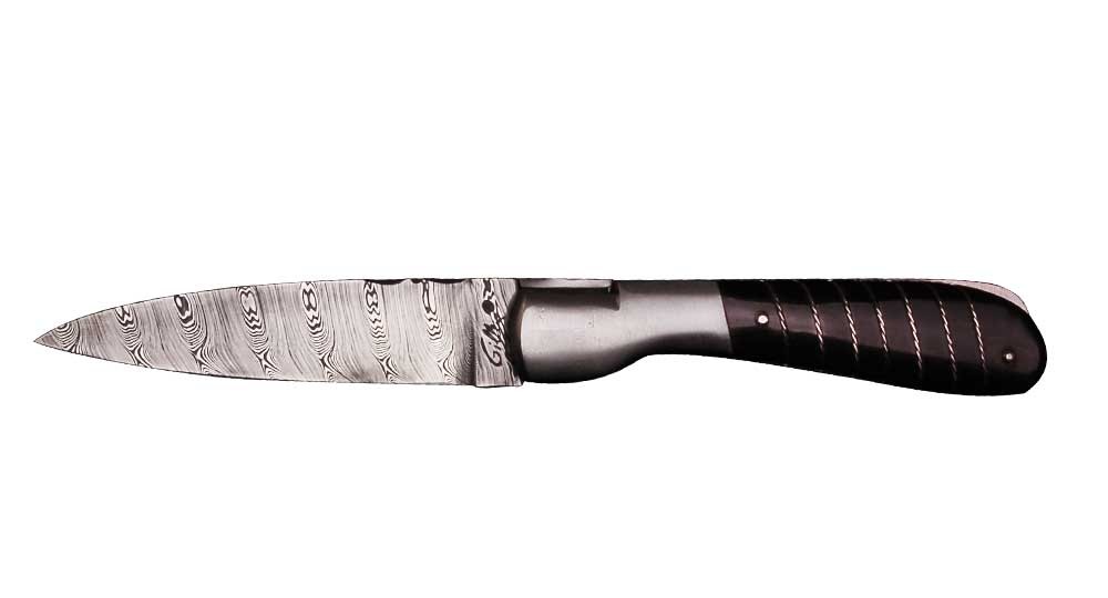 Couteau Le Pialincu en Corne de Buffle ciselé en torsade avec fil d'Argent et lame Damas