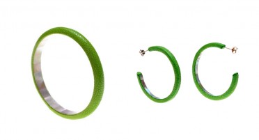 Parure de 2 bijoux en Galuchat vert et nacre - bracelet et grandes créoles