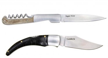 Personalization by engraving on knife blades