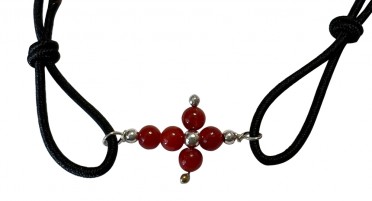 Bracelet élastique noir avec Croix en perles de Corail rouge et Argent