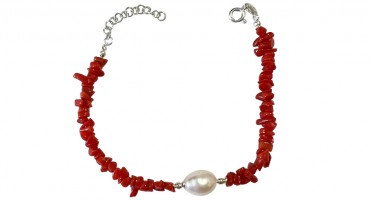 Silver bracelet with red coral chips and mother-of-pearl