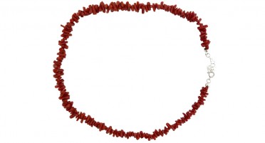 Collier en Corail rouge avec fermoir à chainette en Argent