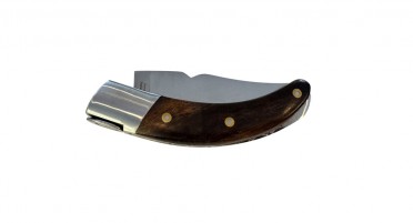 Handcrafted knife designed in Corsica. The Zuria Ironwood Rondinara